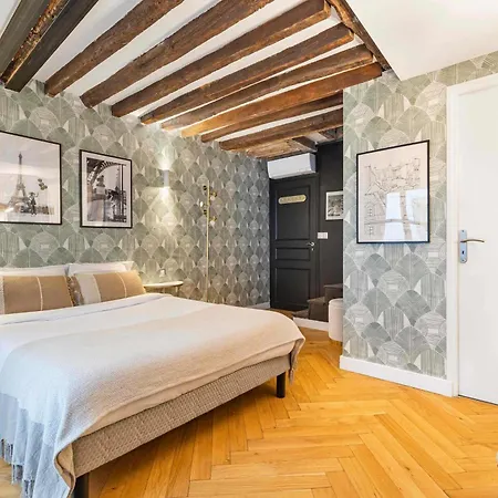 Historical In The Heart Of -6 Apartment Paris