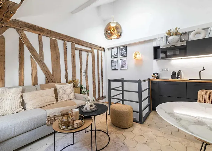 Historical In The Heart Of -6